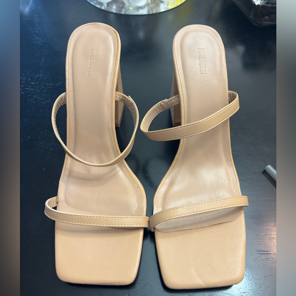 Forever 21 Block Heel Sandle | Beige | Size 12W